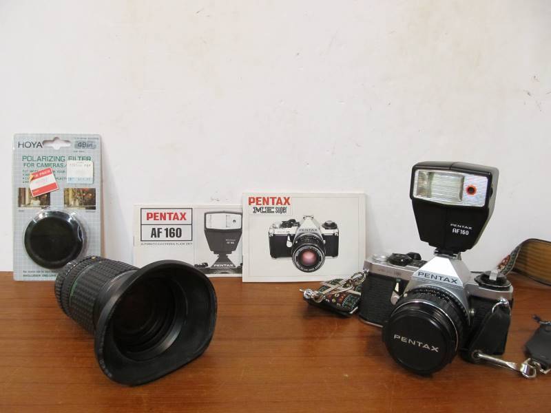 lot 115 image: Vintage PENTAX ME SUPER Film Camera
