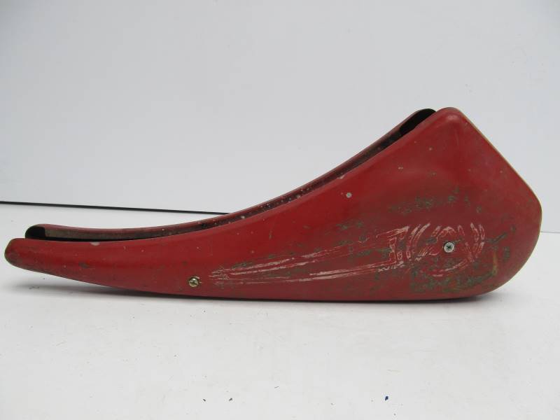 lot 147 image: Vintage Red Bicycle Tank