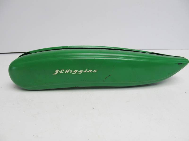 lot 148 image: Vintage J.C. HIGGINS Bicycle Tank