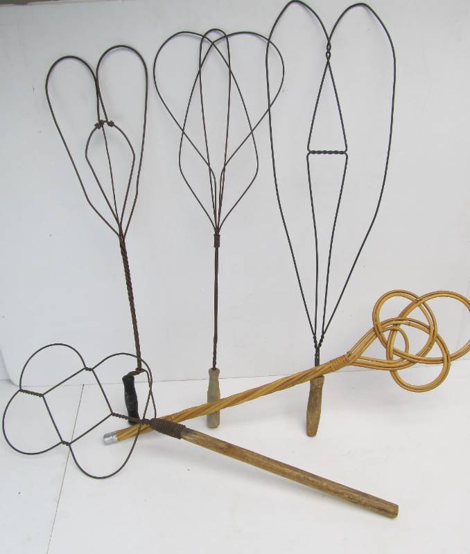 lot 183 image: Lot of 5 old Primitive Rug Beaters