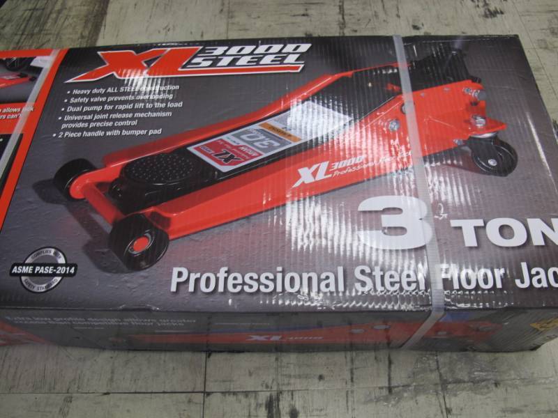 lot 94 image: Arcan XL3000 Low Profile 3 Ton All Steel Jack - NEW