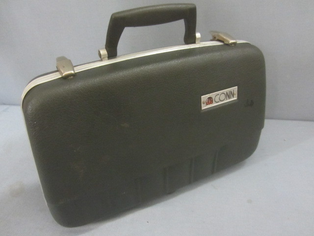 lot 146 image: Clarinet