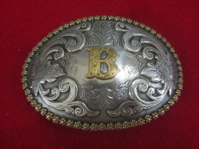 lot 115 image: Western Style Belt Buckle