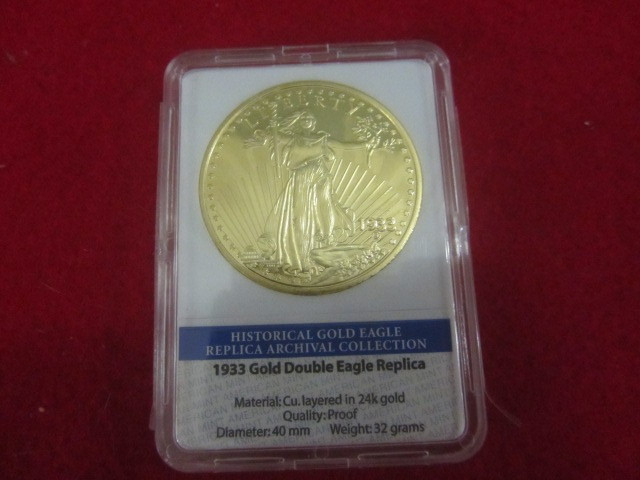 lot 123 image: Replica Gold Double Eagle