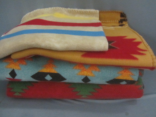 lot 92 image: SW Print Blankets