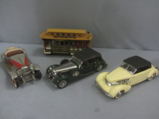 lot 38 image: Franklin Mint Cars