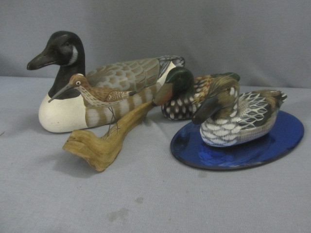 lot 43 image: Mallard Decoys