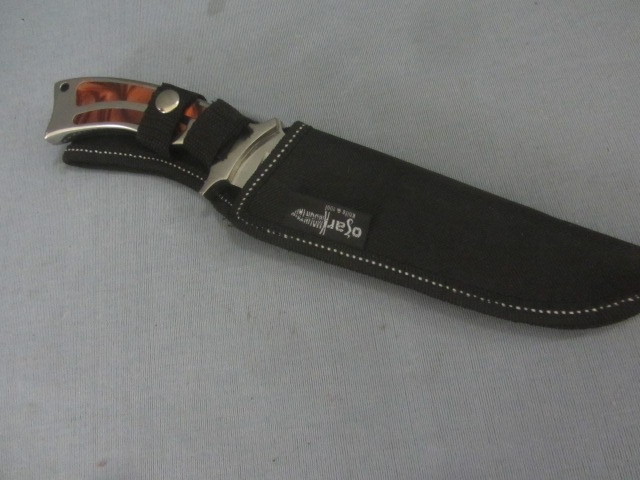 lot 22 image: Ozark Mountain Knife & Tool Co
