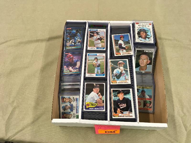 HUGE Box of Vintage Twins Cards - All 1970s1080s