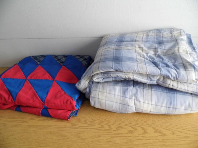 Quilt - Comforters w Tote