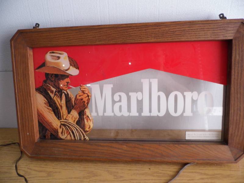 Marlboro Sign