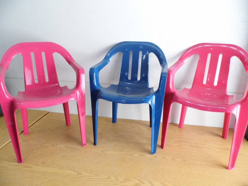 Lot of 3 Kids Chairs