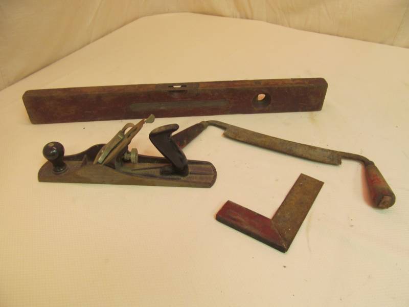 lot 6 image: wood working tools