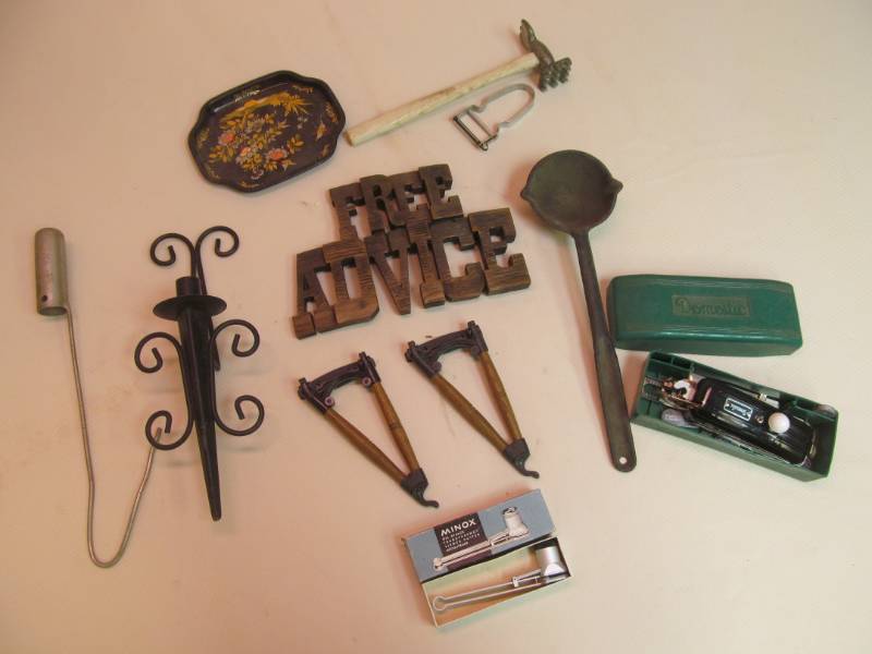lot 27 image: household items
