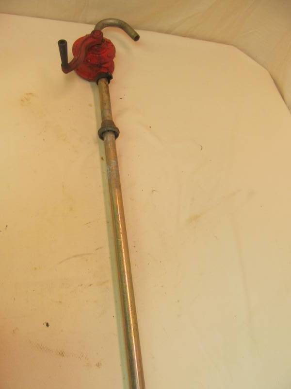 lot 39 image: barrel pump