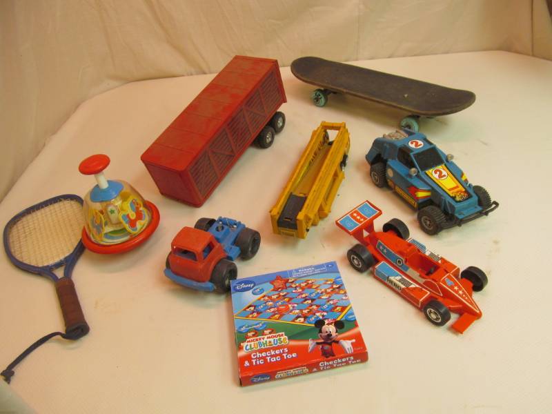 lot 47 image: toys