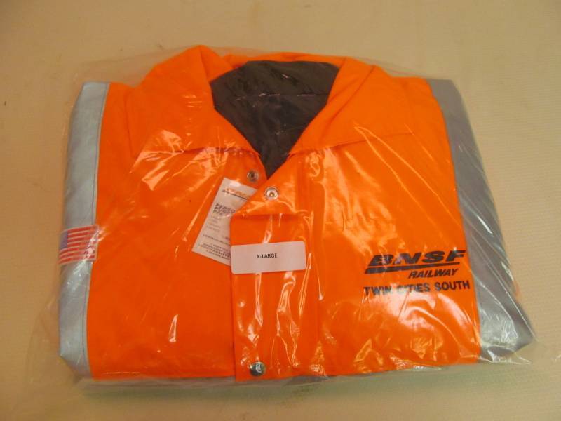 lot 96 image: BNSF Railway blaze orange coat