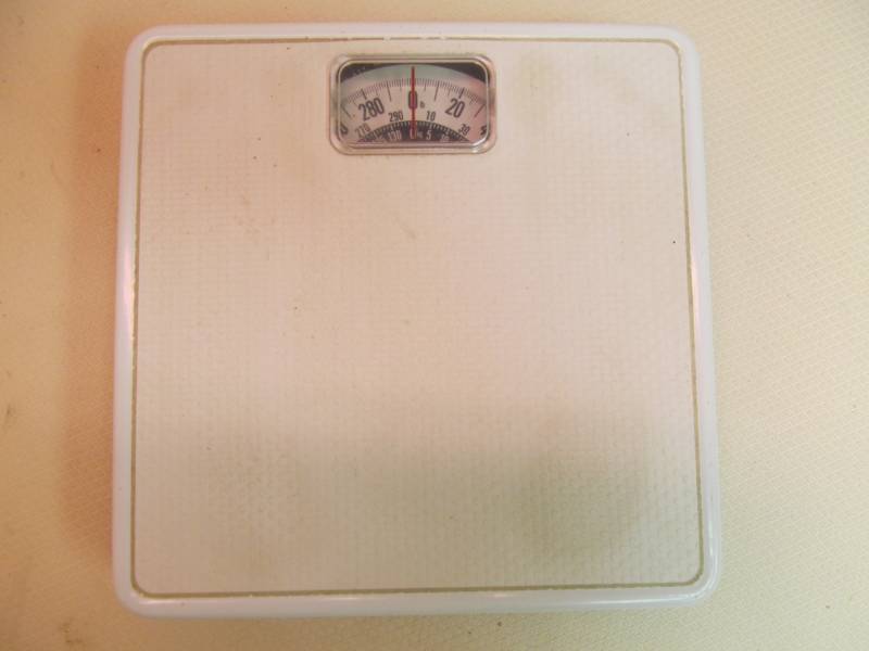 lot 107 image: Tyler scale