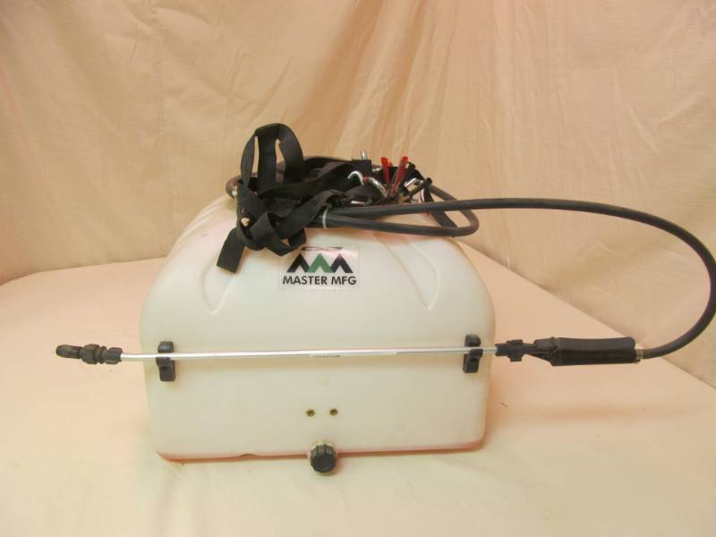 lot 118 image: sprayer