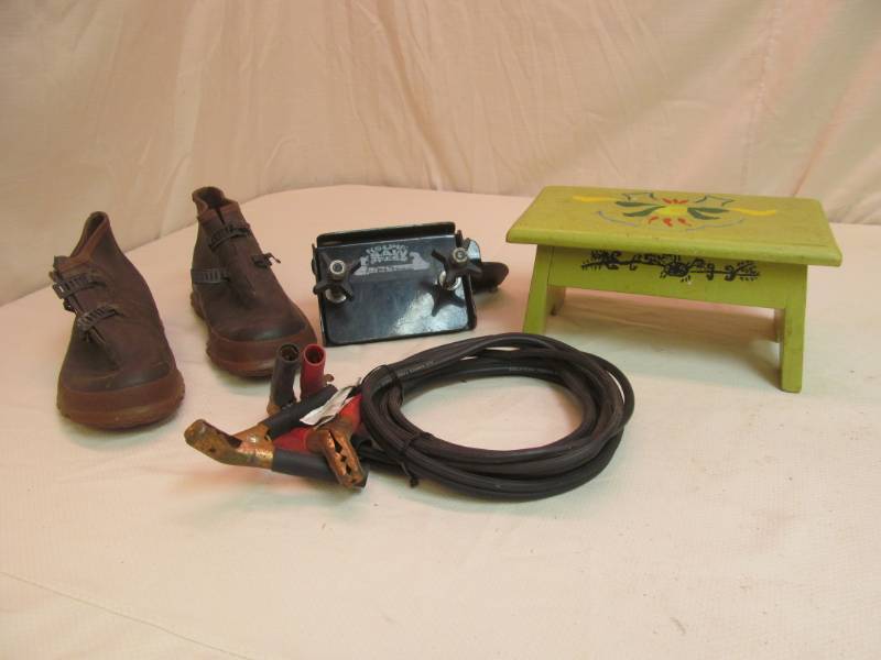 lot 133 image: tools