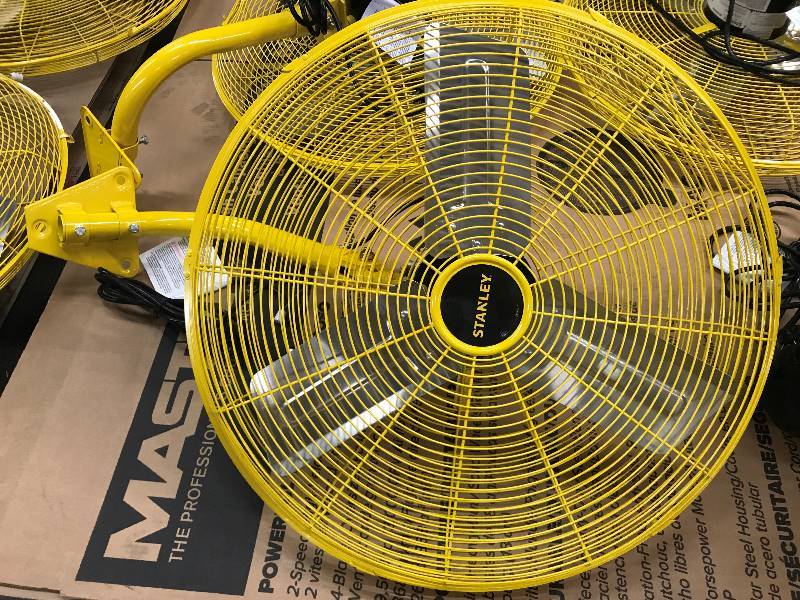 lot 48 image: STANLEY 24 High Velocity Oscillating Wall Mount Fan