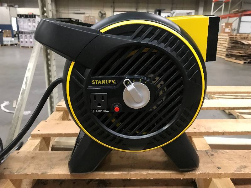 lot 71 image: STANLEY Heavy-Duty Utility Blower