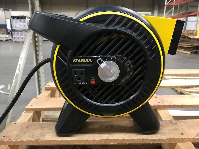 lot 74 image: STANLEY Heavy-Duty Utility Blower