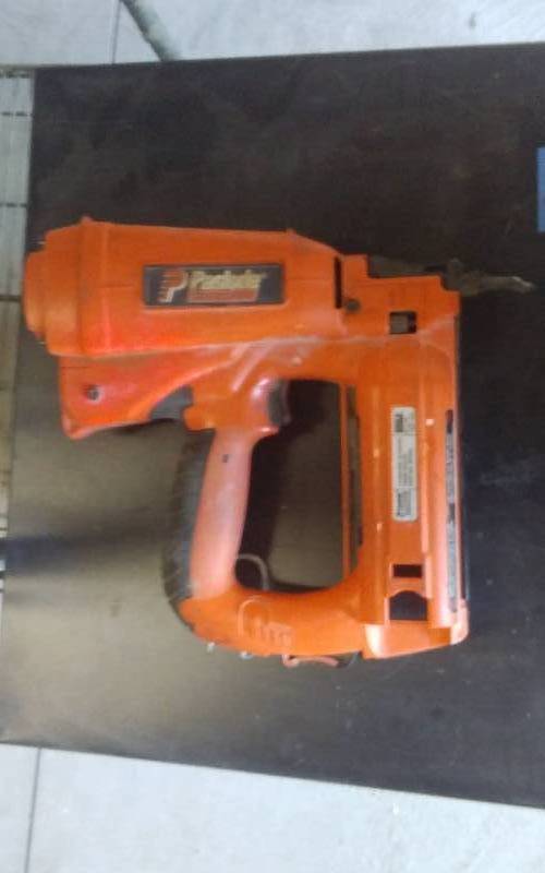 lot 28 image: Paslode Finish Nailer