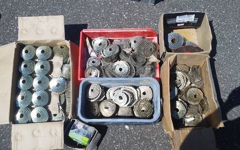lot 30 image: Large Lot Of Mostly 1-12 Inch Coil Nails