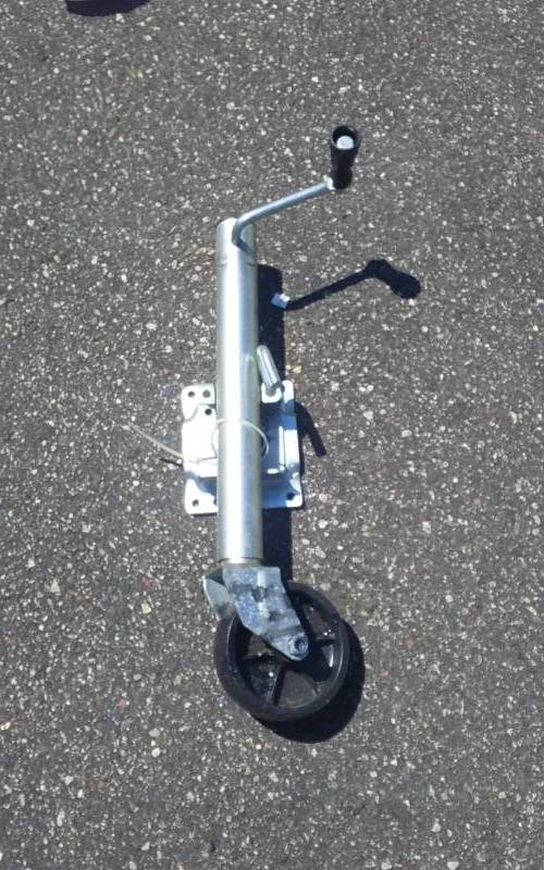 lot 38 image: Trailer Jack Dolly Wheel