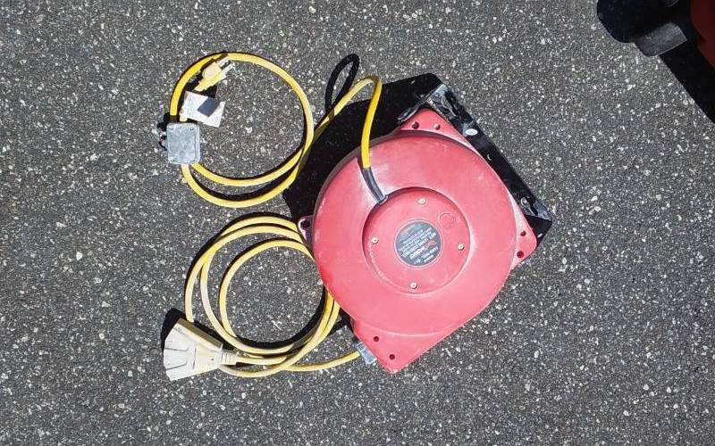 lot 63 image: 40-Ft Retractable Cord Reel