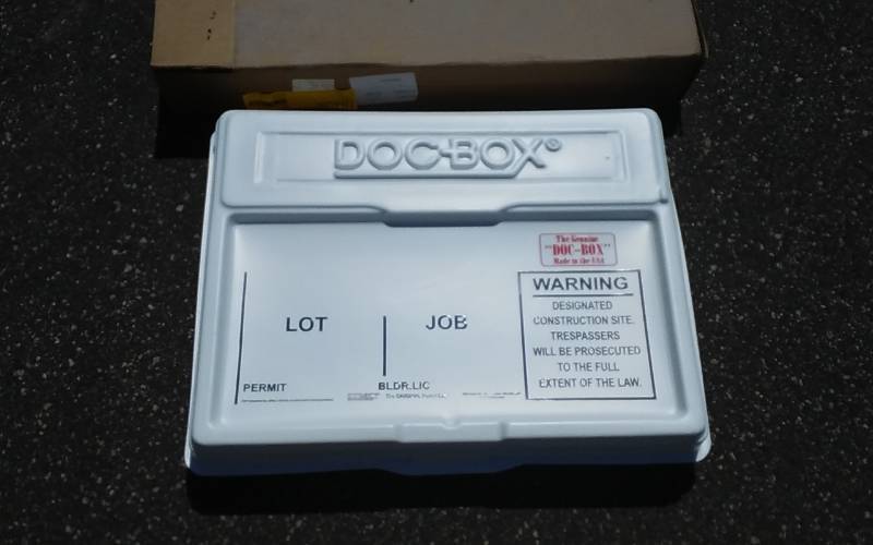 lot 85 image: NEW Construction Site Document Box