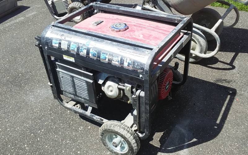 lot 106 image: All-Power 15 HP 10,00 Watt 120240 Generator With Electric Start - Works (No Battery)