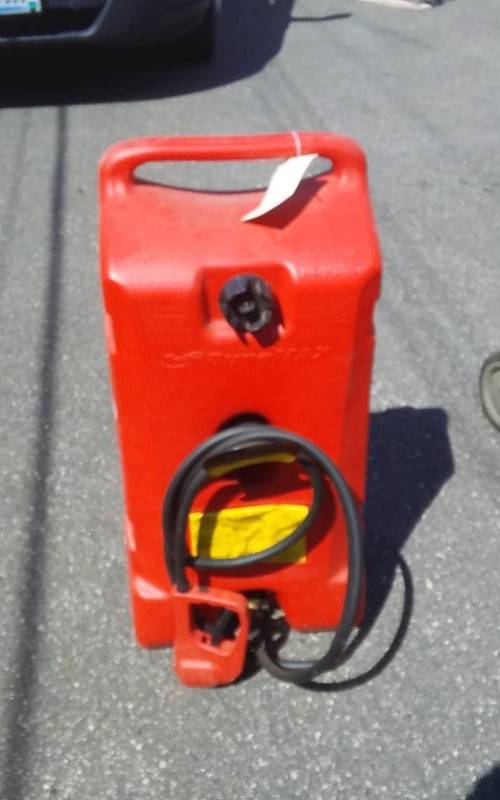 lot 111 image: 14-Gallon Gas Caddy (Nozzle Broke)