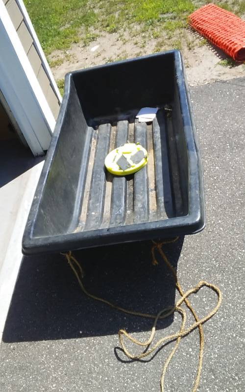 lot 117 image: Otter Ice Fishing Sled With Tip-Up