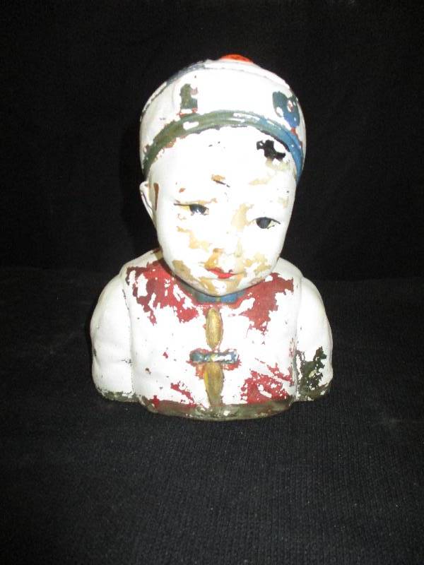 lot 10 image: 1960s Asian Doorstop