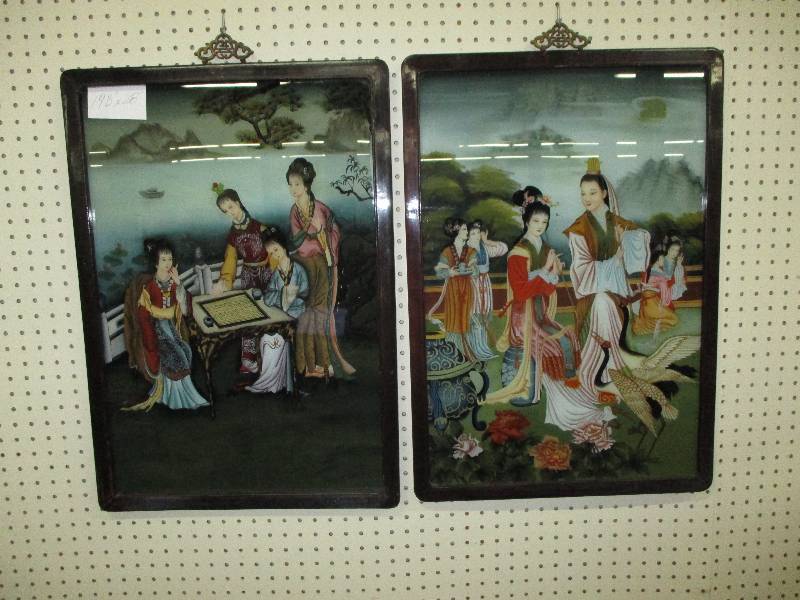 lot 11 image: Reverse Chinese Art about 100 year Old no signing just Clan Marks on the top which is each individuals signature, Lacquer Frame Absolutely breathtaking and interesting