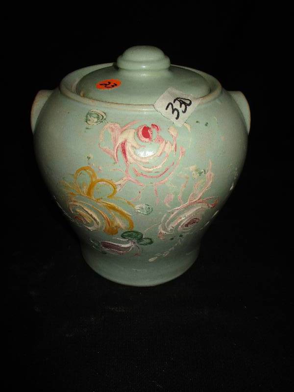 lot 23 image: Antique Hand Painted Cookie Jar