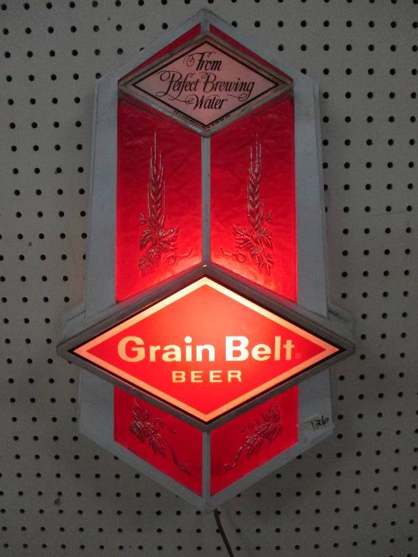 lot 92 image: Grain Belt Beer Light Works