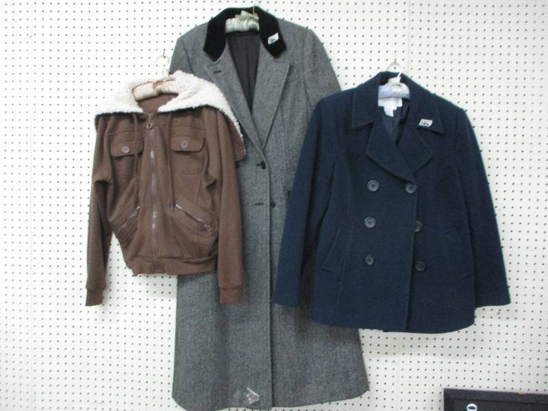 lot 99 image: 4 Coats Brown Large, Blue sz 10 Grey Large