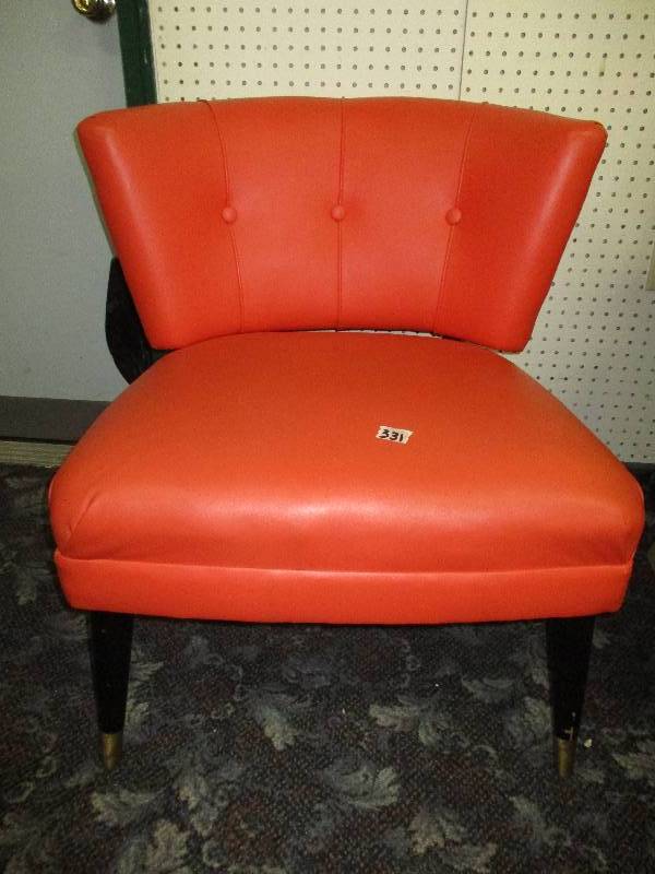 lot 112 image: Orange Chair Leather In Great Condition