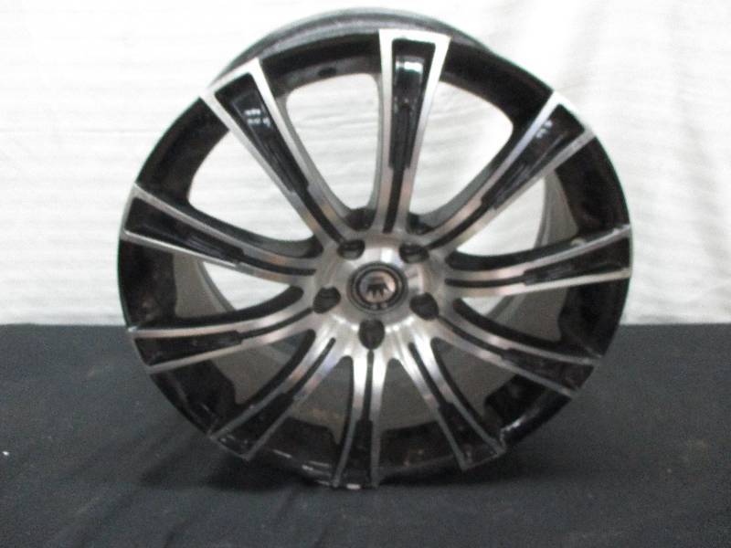 lot 123 image: Rim See Pics