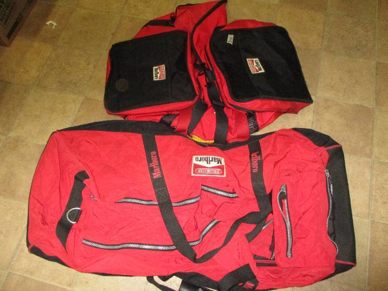 lot 133 image: LARGE Marlboro Duffle Bags