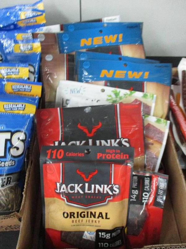 lot 199 image: 13 Packs of Beef Jerkey
