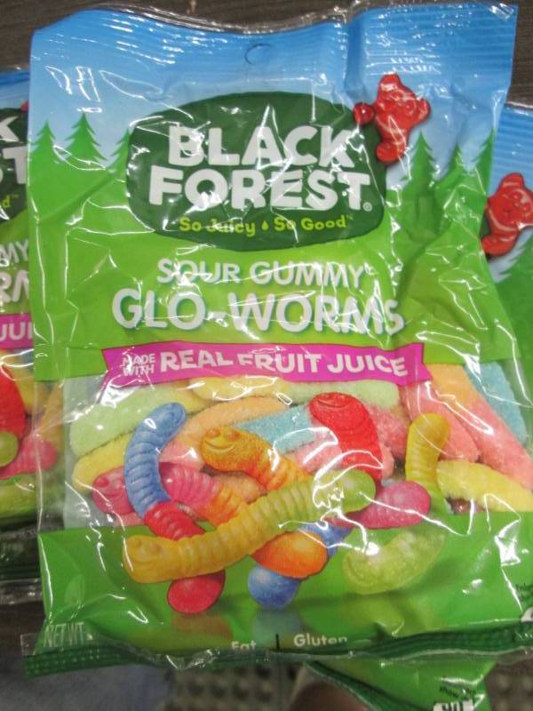 lot 17 image: 6- 4.5 oz Bags Black Forest Sour Gu...