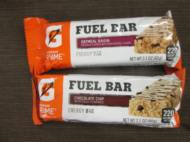 lot 46 image: 15 - Gatorade Fuel Bars...