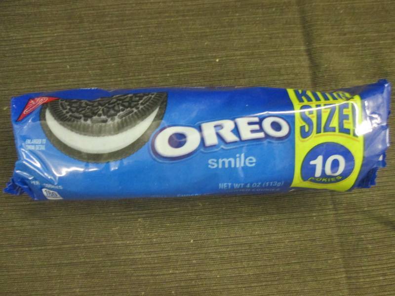 lot 56 image: 12- 4.1 oz pks Oreo Cookies...