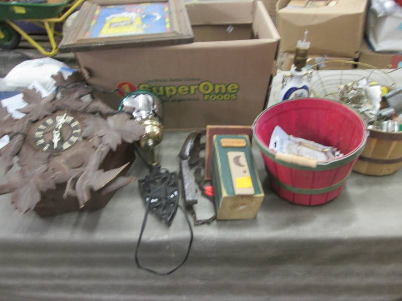 lot 140 image: Schlitz Mirror, Cookie Cutters, Lam...