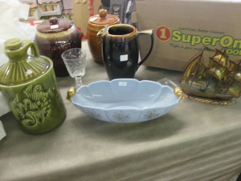 lot 164 image: McCoy Cookie Jars & Other Assorted ...