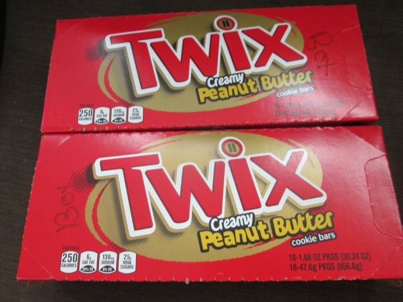 lot 221 image: 2 Boxes of 18-1.68 oz Twix Cookie B...